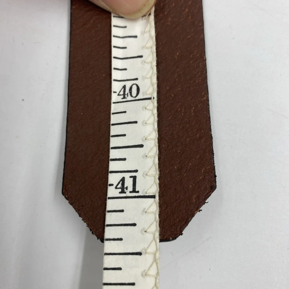 Mossimo Men's Genuine Leather Brown Belt M 41 Inch Antique Finish/NWT‎ No Holes